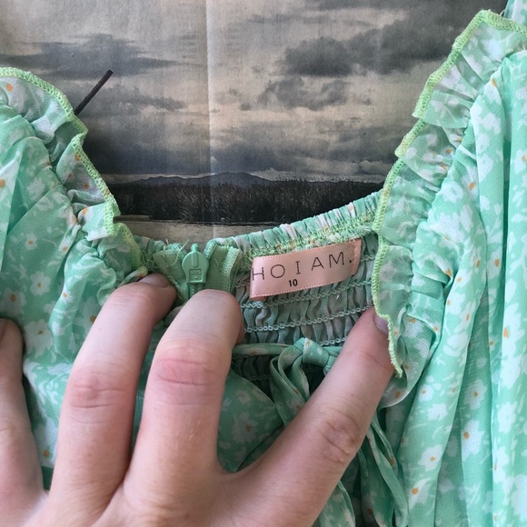 Hello Molly Green Dress - Picture 5 of 5